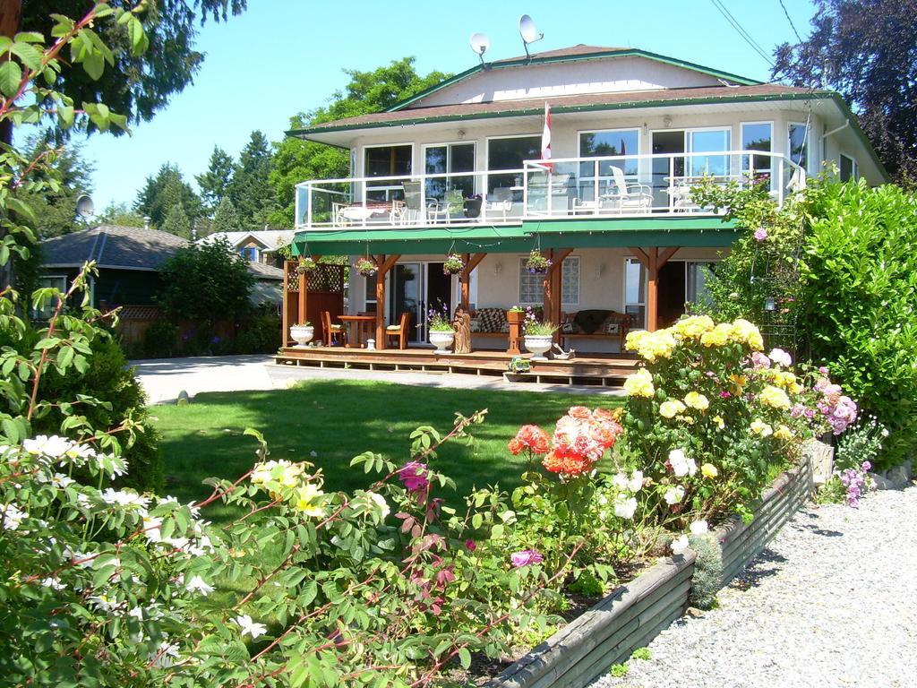 Davis Bay Bed & Breakfast Sechelt Exterior photo